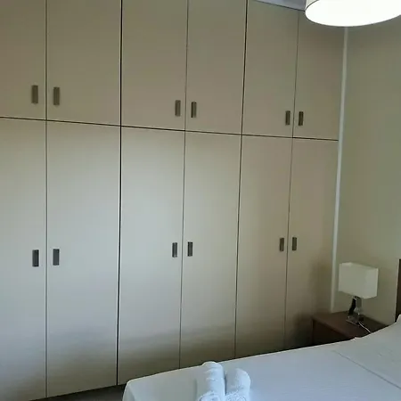 44 Tsimintia Court * Larnaca