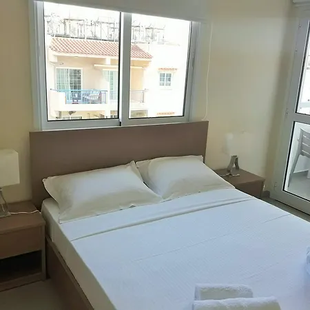 44 Tsimintia Court Apartament Larnaca